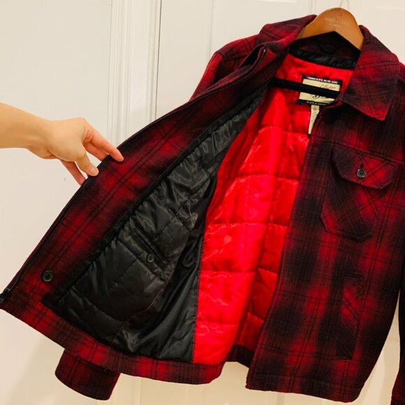 Vintage Buffalo Check Plaid Red and Black Mackinaw Hunting Workwear Jacket - Picture 11 of 14